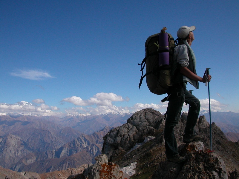 Chimgan-ring Das Chimgan Gebirge ist ein der populärsten Ziele der Wallfahrten...