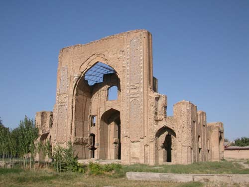 Ishratkhona