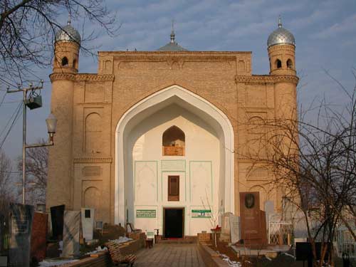 mausoleum of Sheikh Zaynudin Bobo